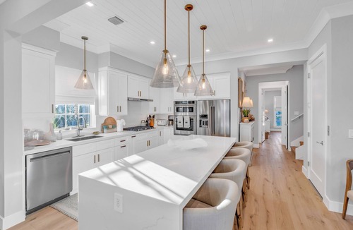 Marathon House | The Pearl at Seaglass Cove