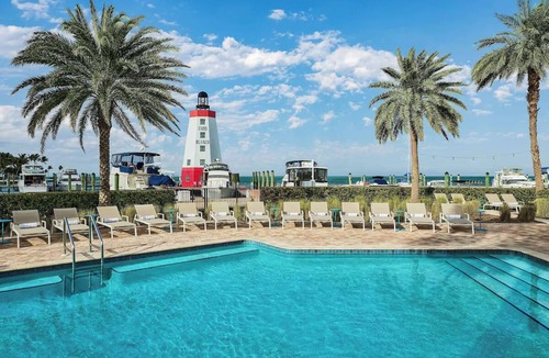 Marathon Hotel | The Perfect Place to Relax and Recharge! Outdoor Pool, Beach, Pets Allowed!