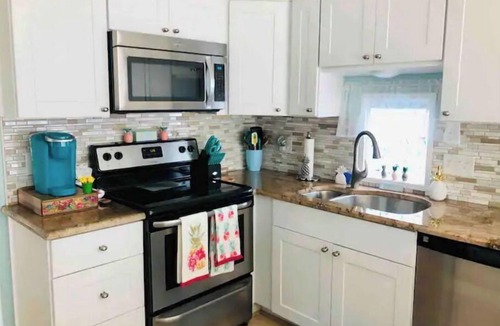 Hutchinson Island South House | The Pineapple Palace @ Windmill Village Resort