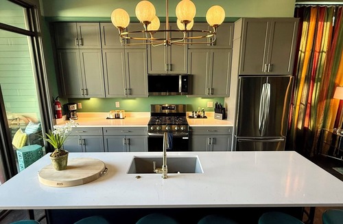 Biloxi House | The Pullman House #822 - Downtown Townhouse w/Heated Pool