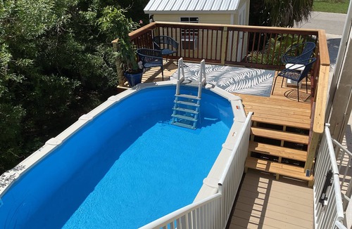 Chokoloskee House | The Reel'em Inn, Chokoloskee Island Fisherman's Paradise with Pool