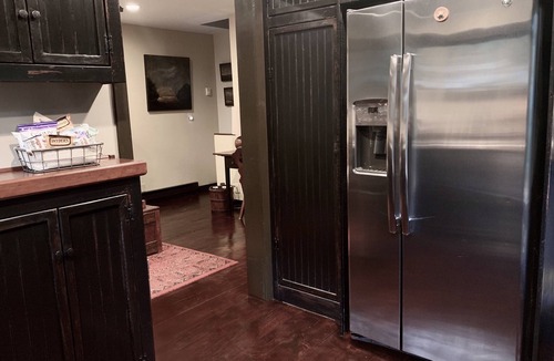 Upper Black Eddy Cottage | The Riverwood Cottage on Bucks County state park.