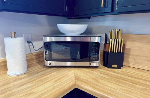 Kingsland Apartment | The Sailor's Suite