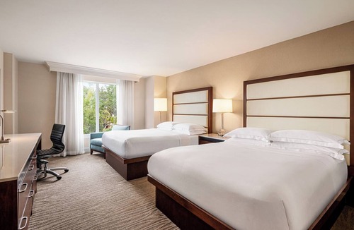 Park Shore Hotel | The Stay That Makes Every Trip Better! Outdoor Swimming Pool, Free Parking!