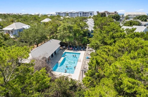 Seacrest House | The Story House Cottage with Pool, Bikes & Beach