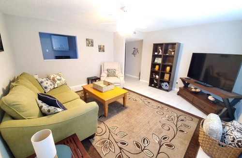Crescent Beach House | The Summer House - Lower, 2 Bedroom, 1 Bath
