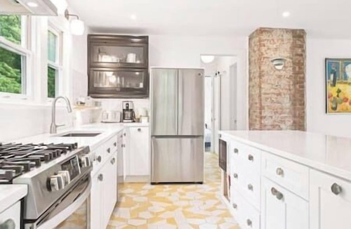 Walton Park House | The Sweet Spot: Fab Fall Getaway 1hr from the GWB!
