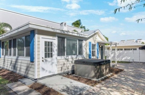 Delray Beach Cottage | The Turtle Cottage in the Heart of Delray Beach