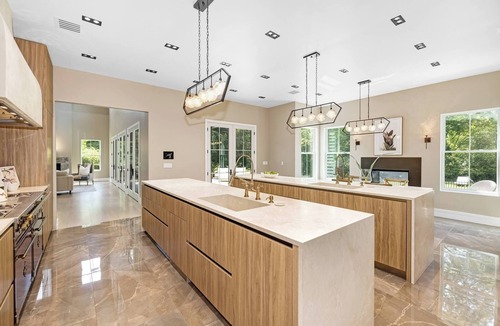 Saddle River House | The Velvet Pearl Estate Hosted by Stayshores
