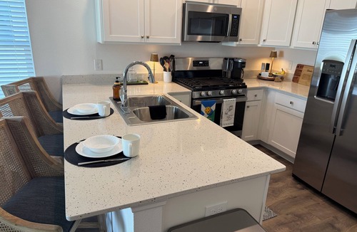 Candler House | The Villages-Adorable Patio Villa with golf car located close to entertainment.