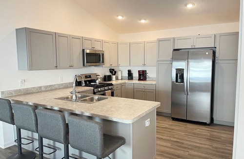 Okahumpka Villa | The Villages Florida - Cozy 2 Bedroom 2 Bath villa in Village of Lake Denham!