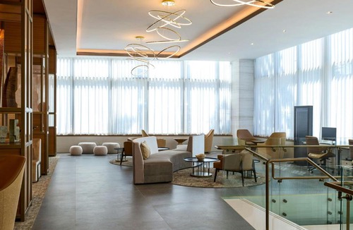 Queens Hotel | The Westin Flushing LaGuardia Airport