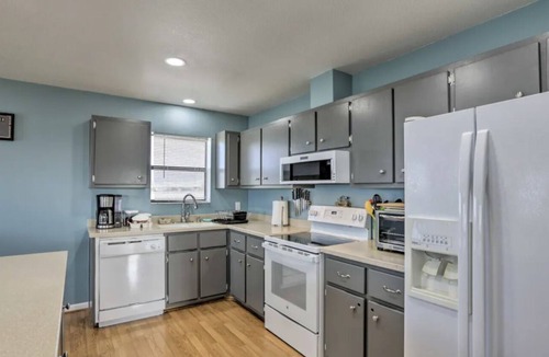 Salem House | The Wheelhouse - Dekle Beach