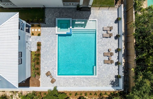 Dune Allen Beach House | The White Lotus