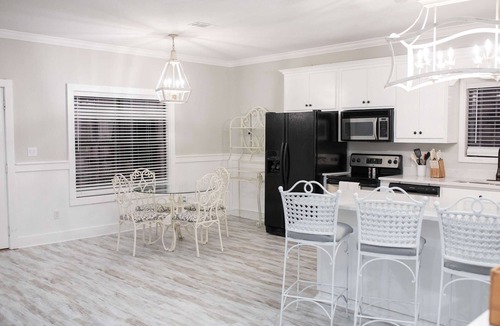 Adel Cottage | The Woodland House