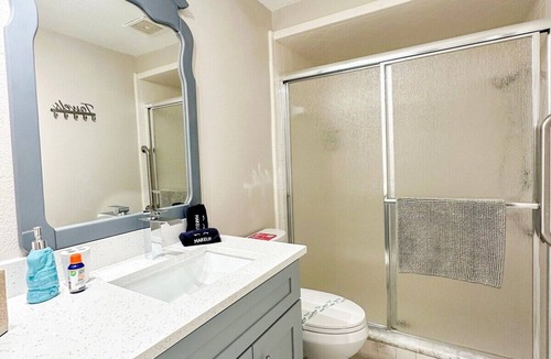 Harbor Bluffs House | This house is a 7 bedroom(s), 4.5 bathrooms, located in Largo, FL.