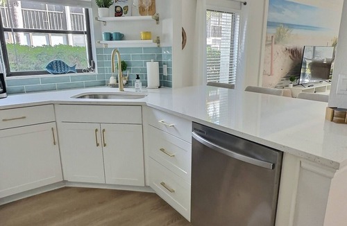 Gulf Gate Estates Condo | This is a newly renovated two bed/two bath condominium.