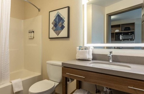 Okatie House | Three Modern Rooms w/ Full Kitchen, Perfect For A Family Weekend Trip!