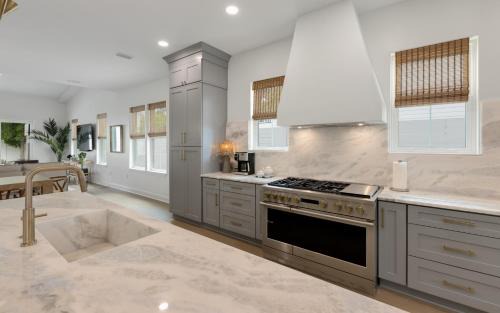 San Juan House | Tickled Pink