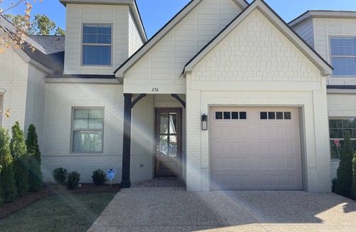 Auburn House | Tiger Townhouse 3/3 townhouse