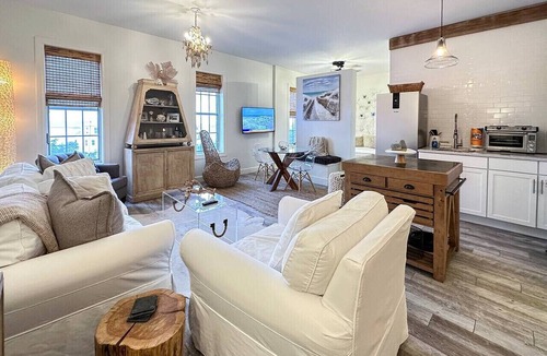 Seacrest Beach Condo | Top-Floor 30A Condo | 2 Pools + Beach Access