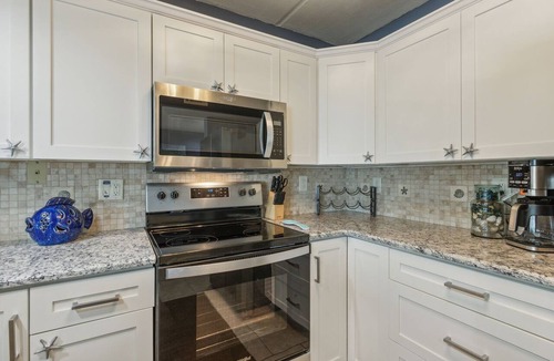 Ocean Cay Condo | Top-Floor Oceans of Amelia Condo with New Updates!