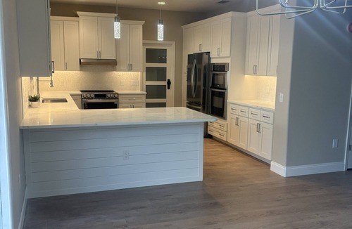 Lakeland House | Totally renovated 3BR, 2.5 Bath House w/all new furniture 30 minutes from Disney