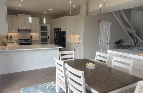 Lakeland House | Totally renovated 3BR, 2.5 Bath House w/all new furniture 30 minutes from Disney