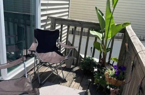 Elizabeth House | TOWNHOUSE🏠5BR/2BATH/2 FLOORS/FREE PARKING/BBQ 🤩
