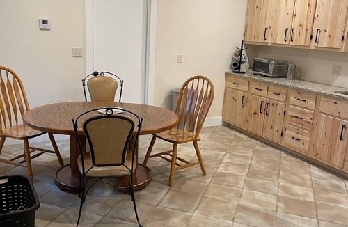 Rudyard Cabin | Trails End Lodge -comfort, convenience & location -10% discount for 7 night stay