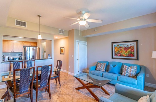 Ruskin House | Tranquil Waterfront Getaway in Little Harbor | 3-Bedroom Townhome |Exclusive Extended Stay Discounts