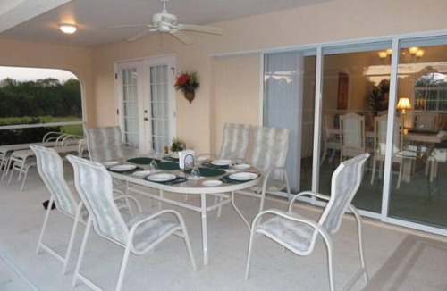 Pine Valley Villa | Tranquility: Sun, Serenity & Space – 4BR/3BA Pool Retreat for 6 in Rotonda West