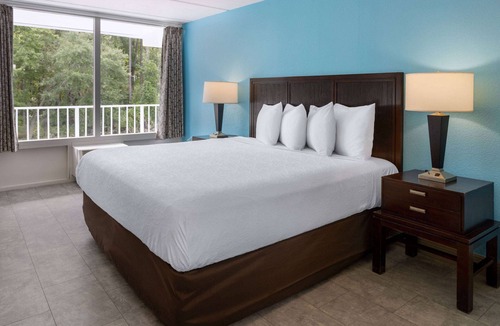 Kingsland Hotel | Travelodge by Wyndham Kingsland GA