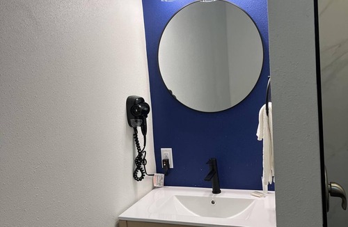 Bainbridge Hotel | Travelodge By Wyndham Bainbridge