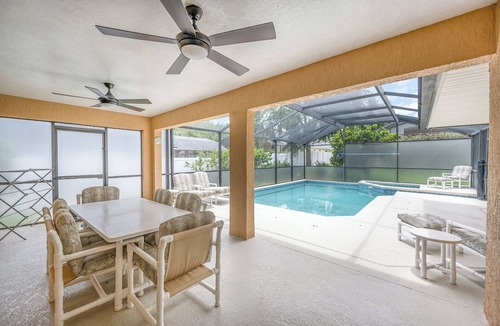 Orange Tree House | Treat Yourself, Luxury Pool & Spa Private Home 16147