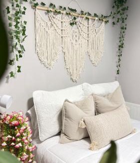 Bearss Plaza Apartment | Tropical Casita LaVida