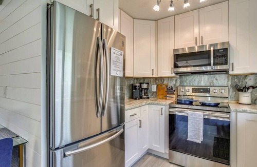 New Town House | Tropical Key West Escape Private Pool | Month Long Stays | Flagler's Oasis