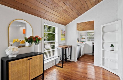 Northwood Shores Cottage | Tropical Northwood Cottage, West Palm Beach