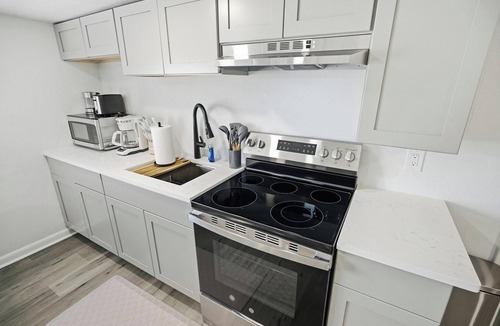 Flagler Beach Apartment | TT Flagler Breeze 1 - Steps from the sea