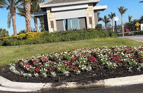 Sarasota Villa | Turnkey Lakefront Villa Skye Ranch
