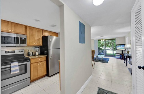 Central Naples Condo | Turtle Lake Golf Colony