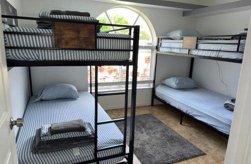 Emerald Hills Hostel | TY Park Hostel