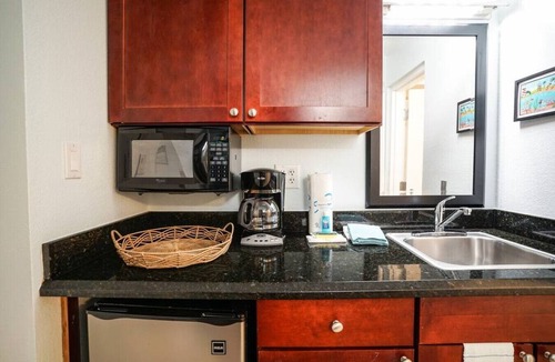 Ruskin Condo | U620 - Little Harbor Studio