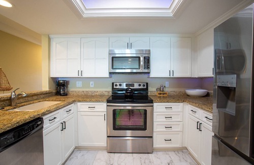 Madeira Beach House | Ultimate Beachfront Escape for Families & Groups. Beach& Swim Spa. Tickets to Top Attractions Daily.