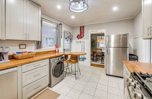 Macon House | Updated + Inviting! North Macon Home Near Dtwn