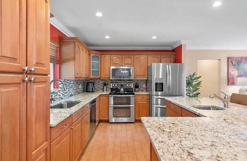 Lake Clarke Shores House | Updated · Pool · Quiet Street · Recreation Garage