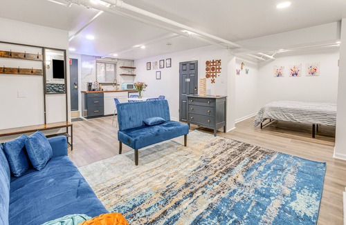 Teaneck Apartment | Updated Teaneck Studio, Short Drive to NYC!