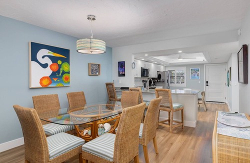 Sanibel Apartment | Upgraded Walk Out Residence at Pointe Santo- Resort Amenities and Gulf Views!