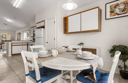Chatham Park House | Upstay: Bright Family-Friendly Retreat with Patio
