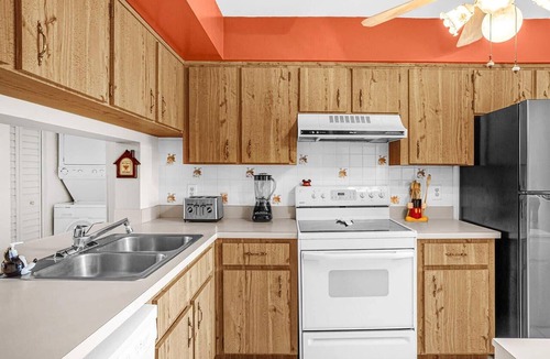 Ventura Apartment | Upstay Golfer's Retreat w Patio at Ventura Resort